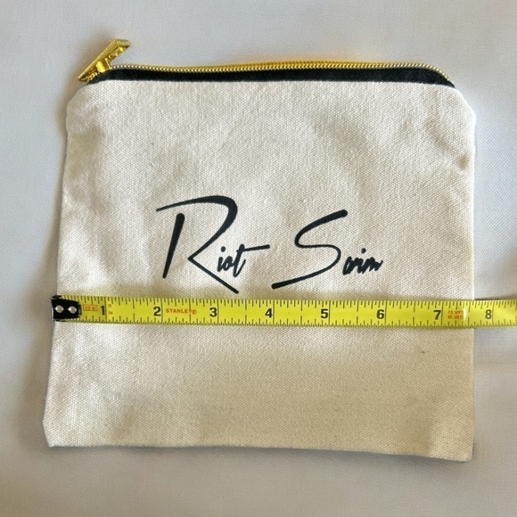 Riot Swim Clutch - Picture 4 of 4